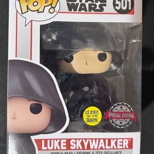 Funko Star Wars Luke Skywalker Special Edition Figure
